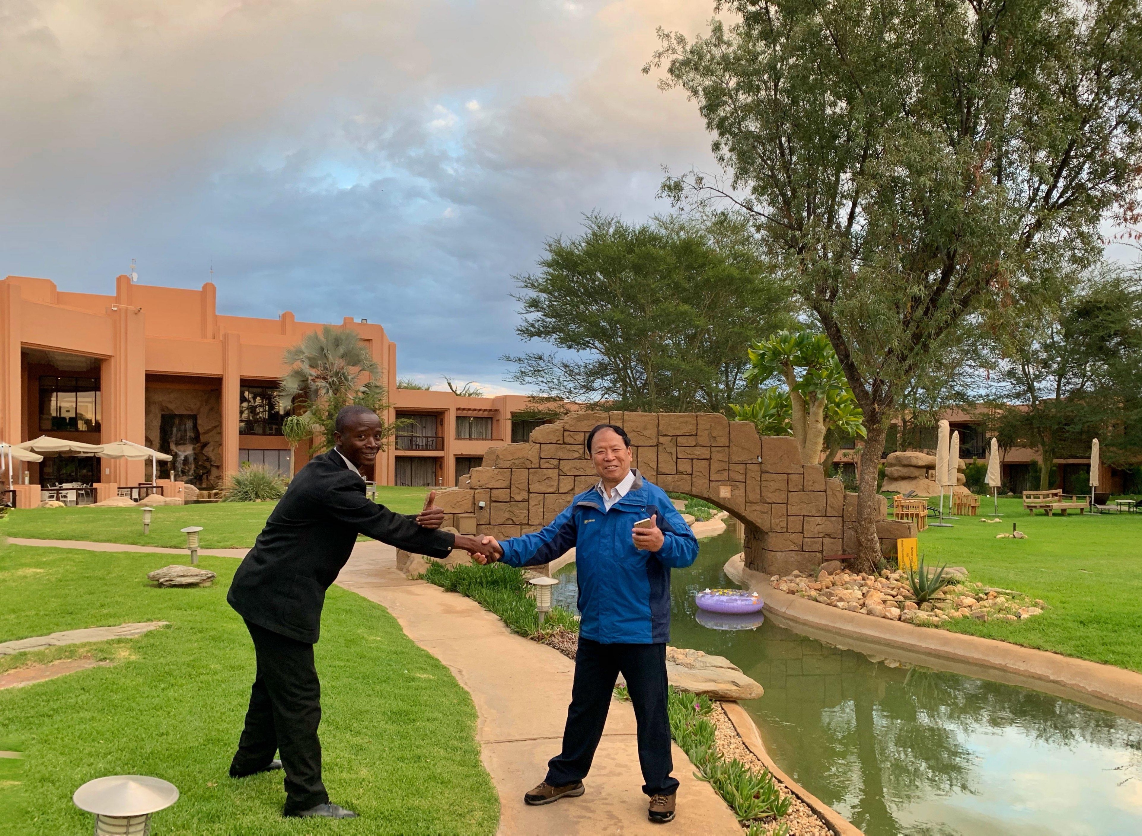 绾崇背姣斾簹绾㈣壊娌欐紶,绾崇背姣斾簹娌欐紶涔嬫梾