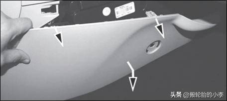 如何更换空气滤清器东风标致408,东风标致408的空调滤芯怎么拆