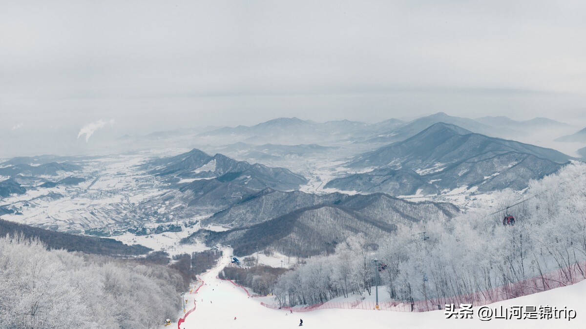 国内最值得去的六大滑雪场推荐,国内必去十大滑雪场滑雪场地
