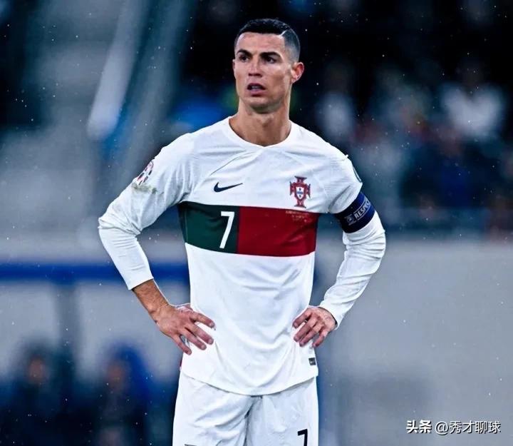 徐江足球记者直播,徐江谈足球视频