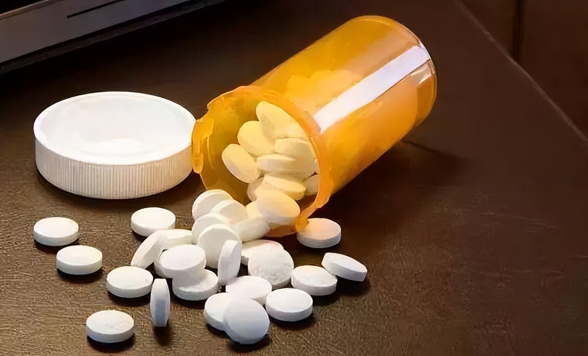 陈女士偷偷往丈夫杯子放了一颗西地那非，后来怎么样了?