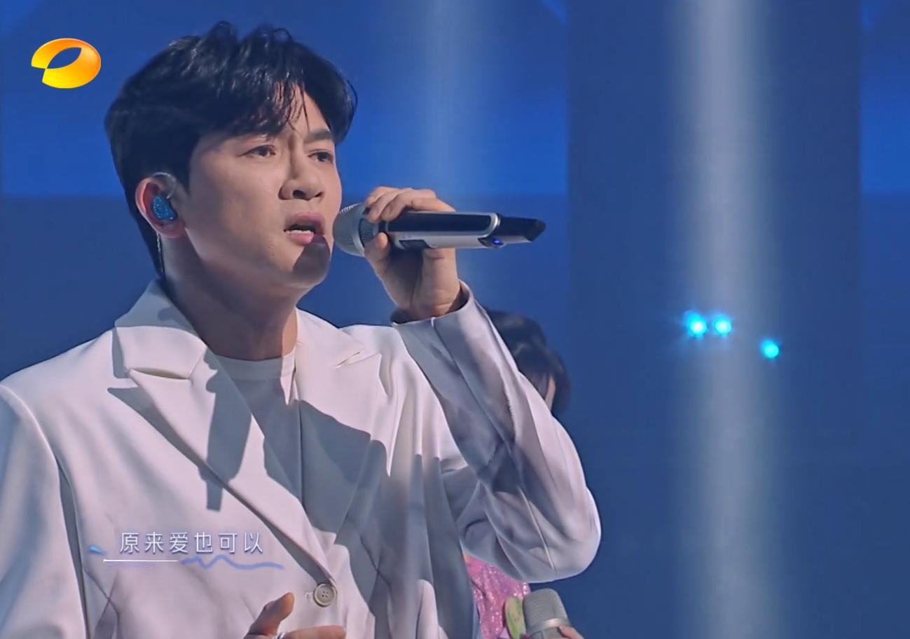 鐜嬪績鍑岃嫃鏈夋湅鍞卞姛璋佸ソ,鑻忔湁鏈嬬帇蹇冨噷鍞卞姛瀵规瘮