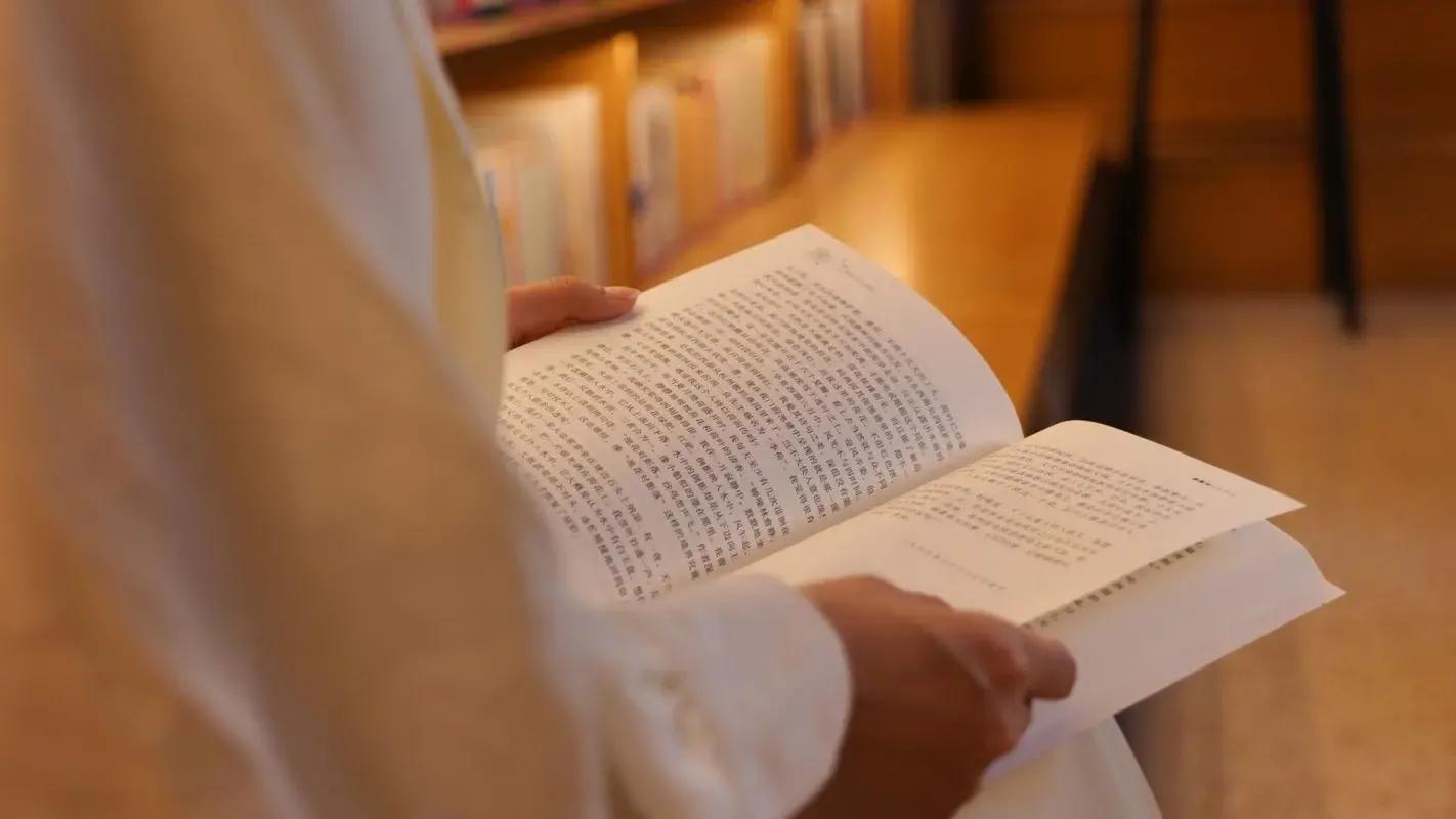 穷人和富人的赚钱方式不一样,你那么穷你懂富人的赚钱方式吗