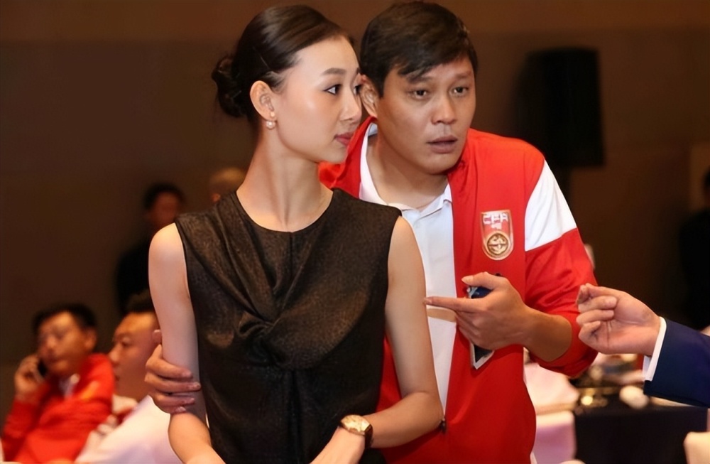 范志毅第三任妻子,范志毅三任妻子访谈视频