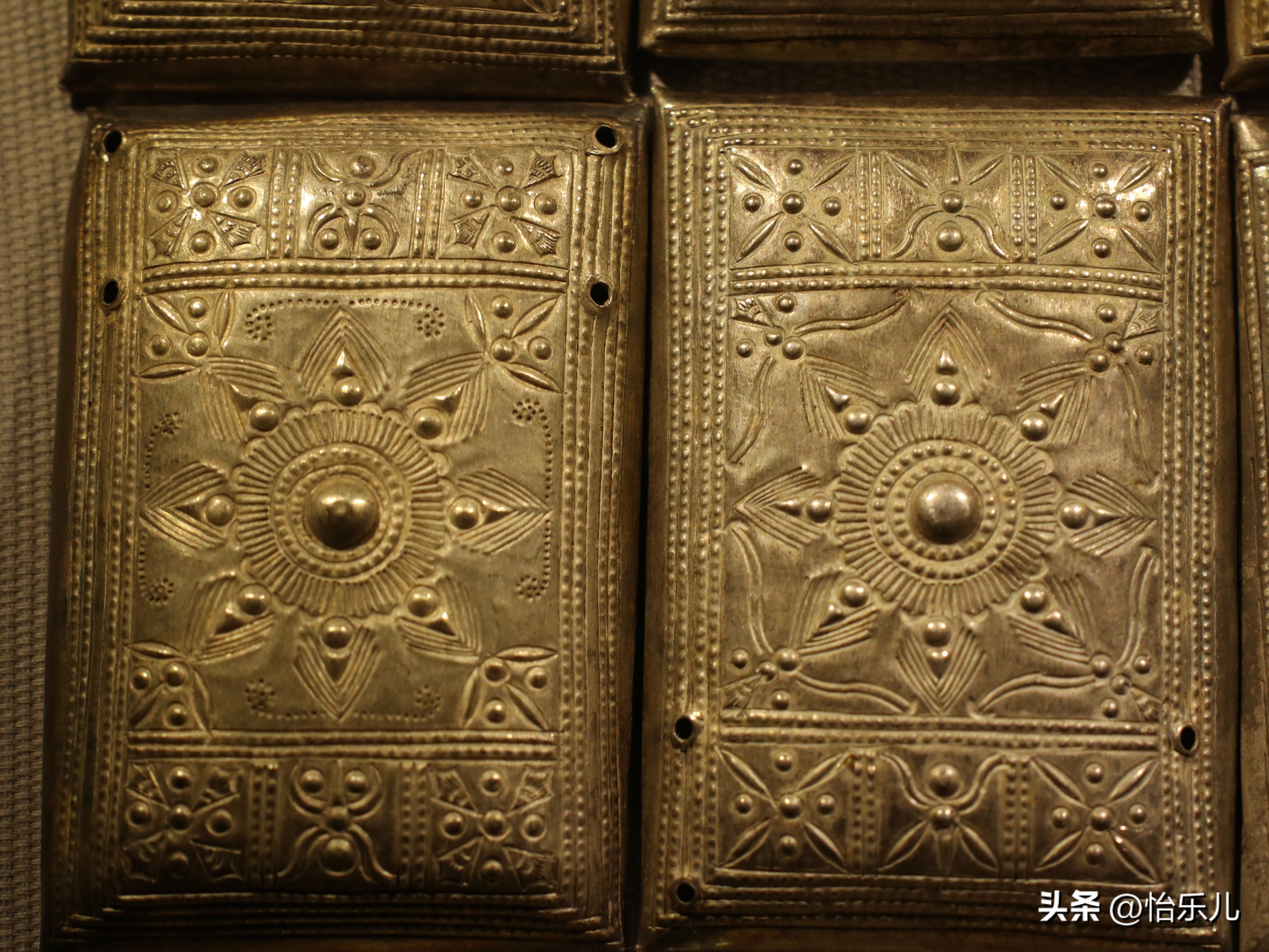 云南最著名的银饰,云南银饰元素