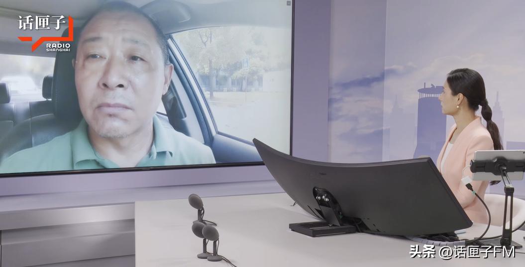 吓牢牢!沪一居民家阳台惊现“3公分宽”裂缝且发生明显倾斜,万一“掉下去”怎么办?