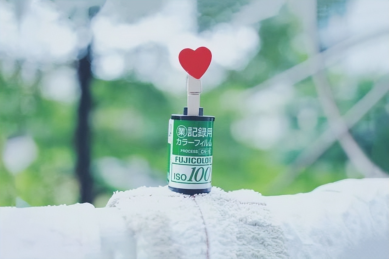 同学群有的人一言不发又不退群,为啥同学群有人从不说话却不退群