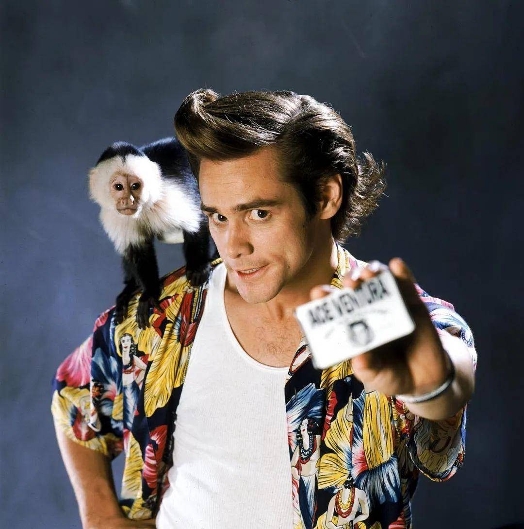 60岁喜剧天王金·凯瑞:2段婚姻失败,因抑郁症息影,躲在家里画画