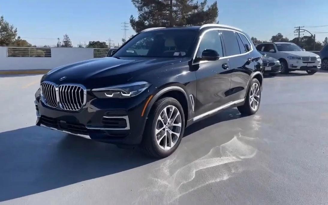 64万提了大众途锐，再去开对比宝马x5，哪个档次高？差距一目了然