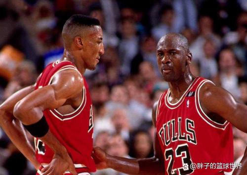 联盟永久退役的球衣都有谁,各球队退役球衣名单