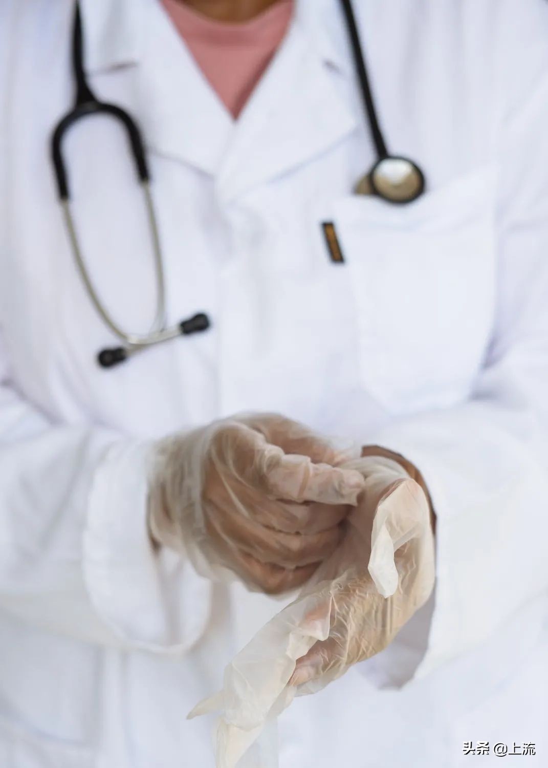 多少人被隔离15天,现在有多少人被隔离