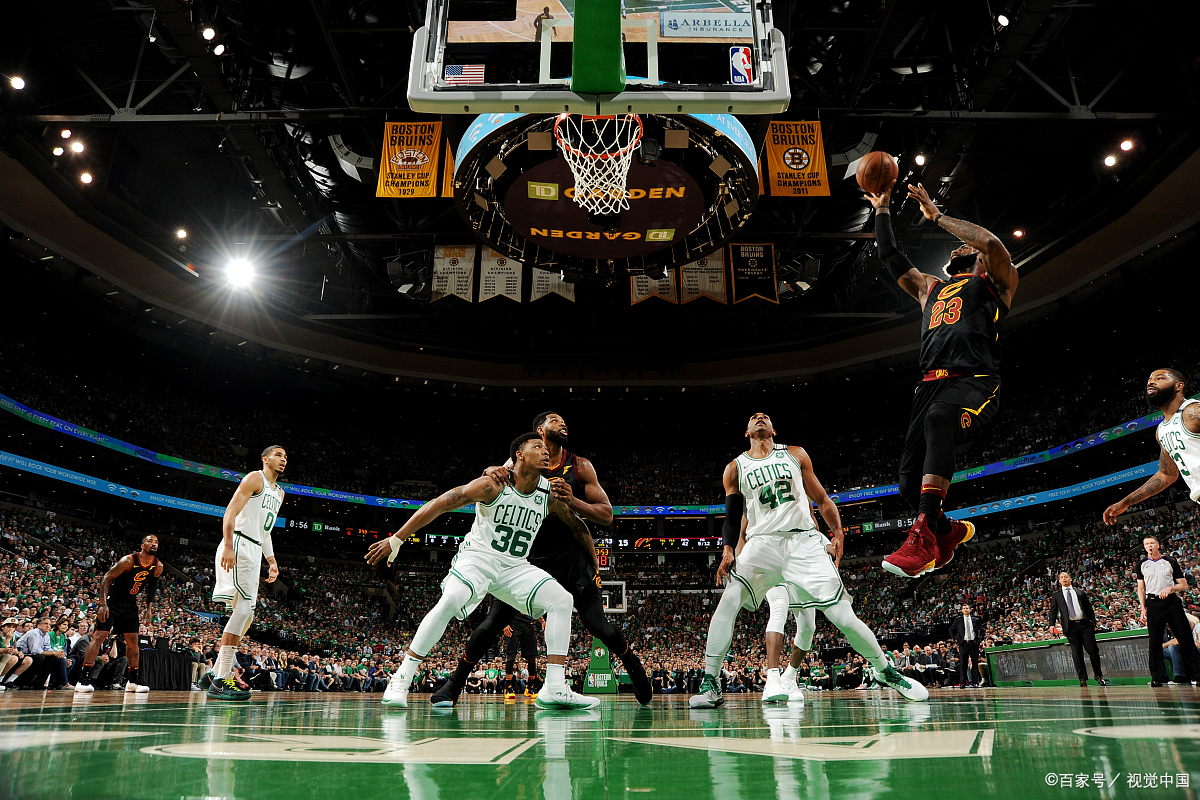 迈克尔.乔丹小传JordanMichaelStory