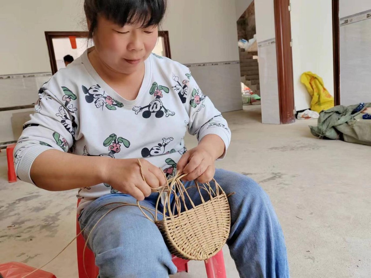 *白县博**电商服务站案例丨站点服务暖人心，代销农产助脱贫