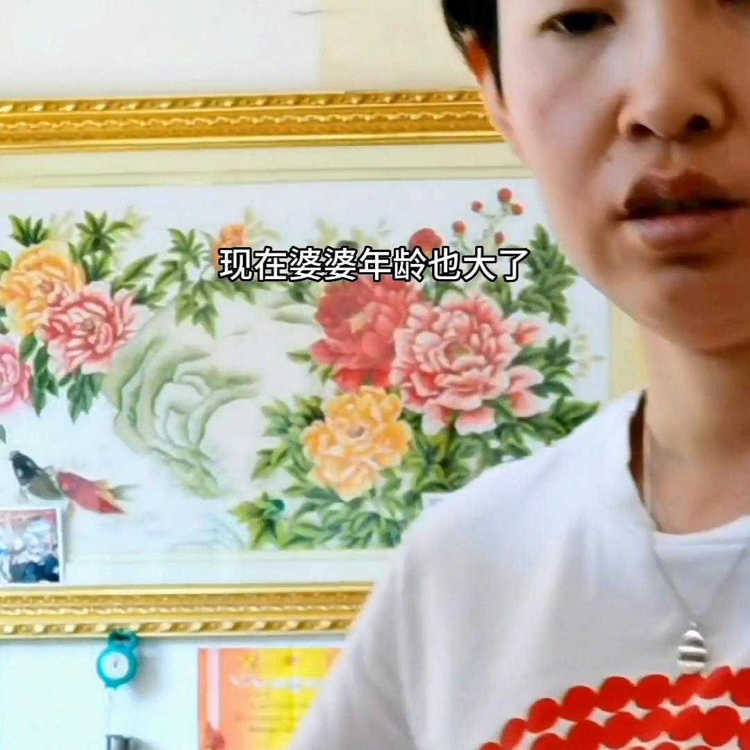 卖眼镜摆地摊真的会挣钱吗,现在摆地摊卖老人眼镜好不好做