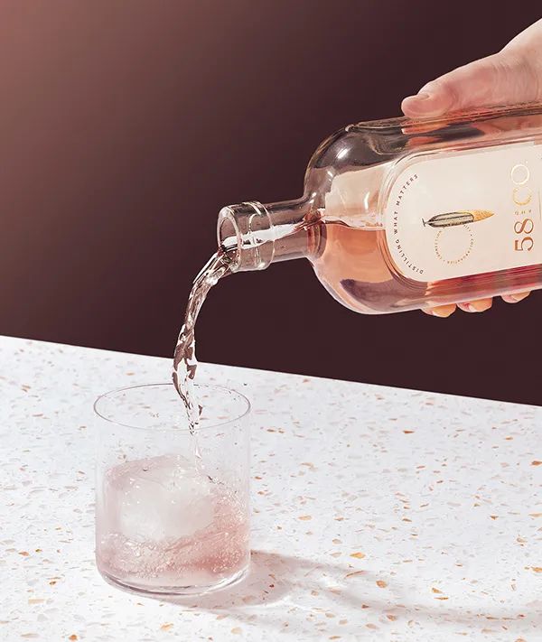 简约化酒包装设计图片,这些酒包装设计太上头了