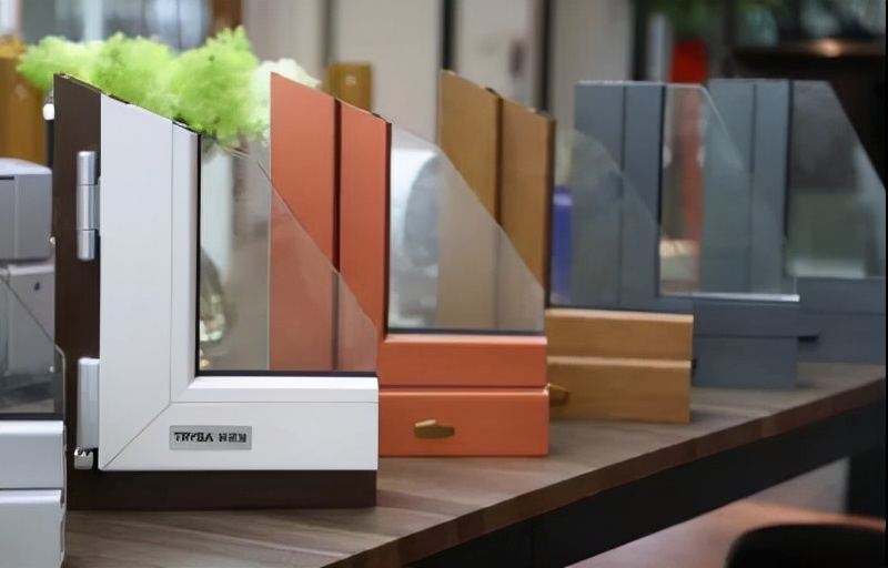 装修没换窗后悔了,家里装修大家都选择什么窗