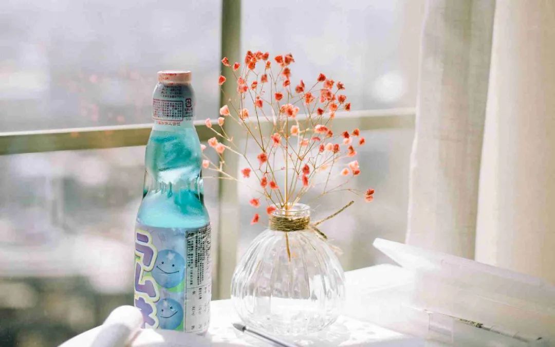 描述平淡的婚姻唯美句子,平淡的生活简单的幸福句子