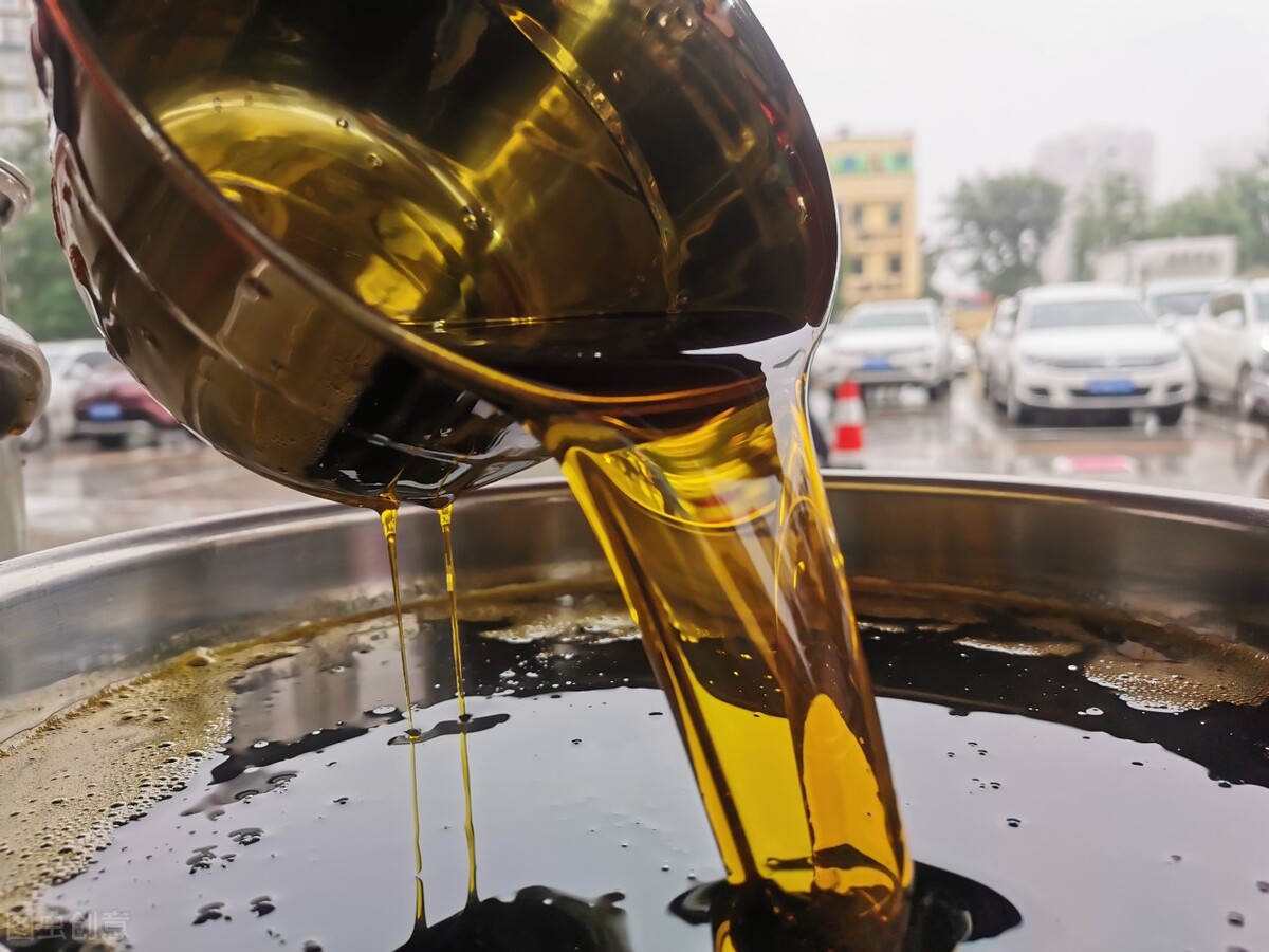 为啥买的菜籽油没香味,为什么买的菜籽油没有农村榨的香