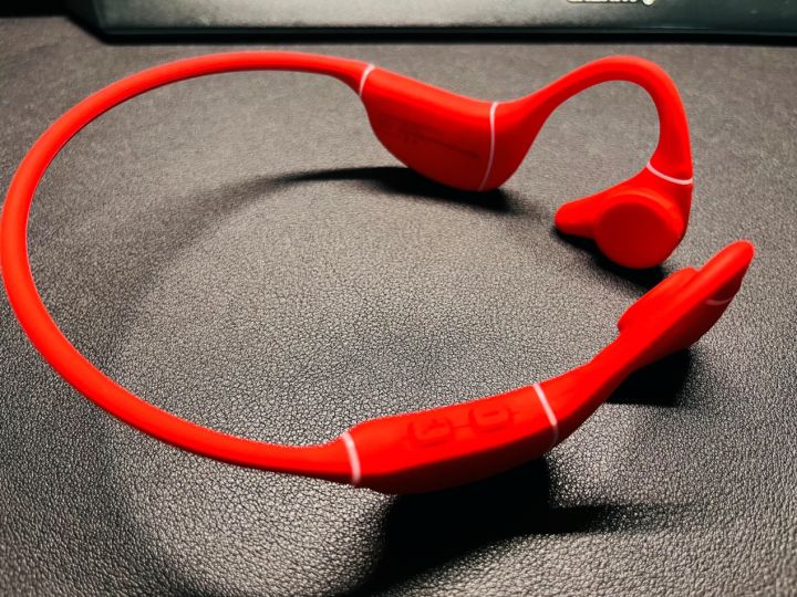 骨传导耳机与入耳式耳机跑步,跑步骨传导防水防汗耳机推荐