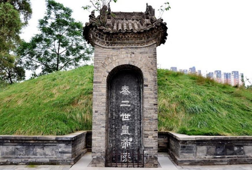 坟墓上有洞是什么寓意,坟口有洞预示什么