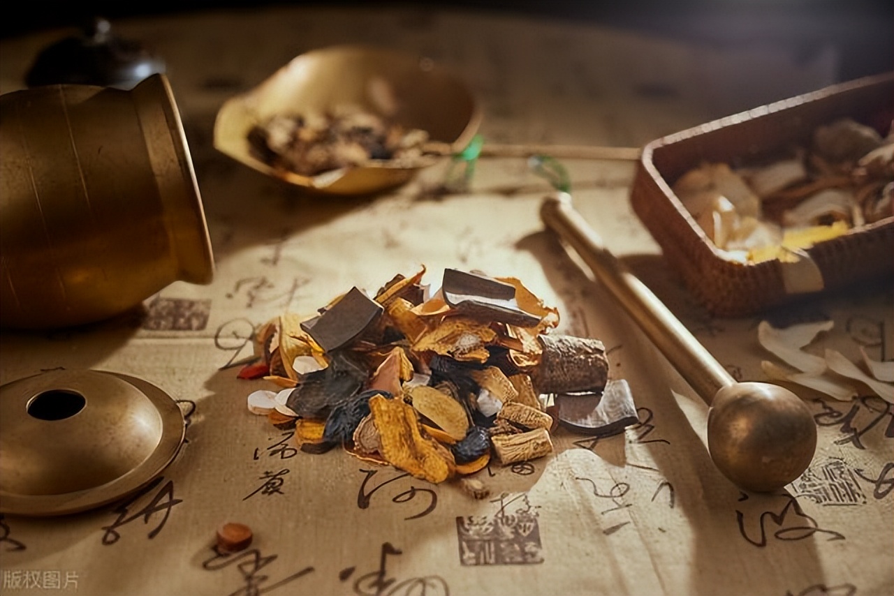 老中医李可治肾病蛋白尿的方子,老年人尿蛋白偏方