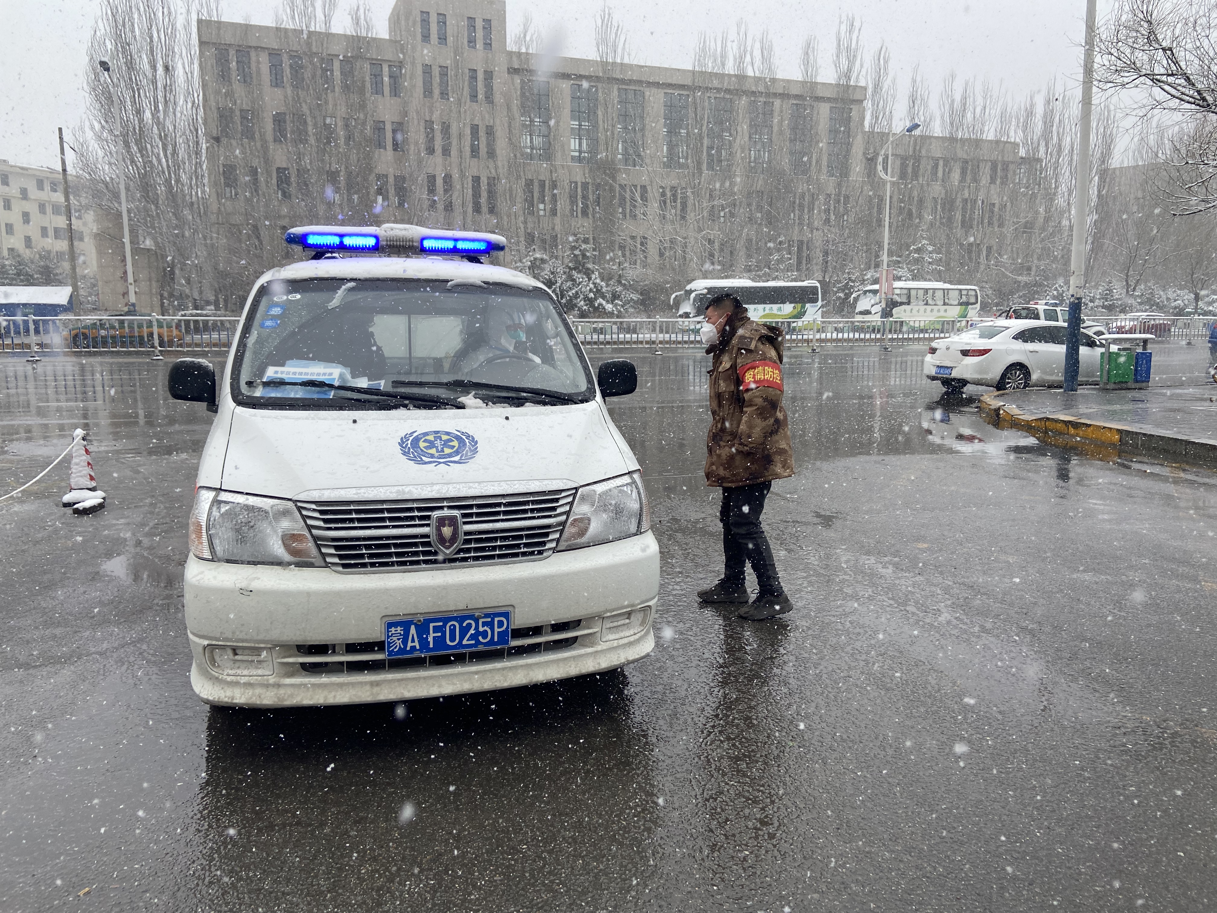 最美基层工作者——昭乌达南路街道锦绣社区书记巴特尔的抗疫感言