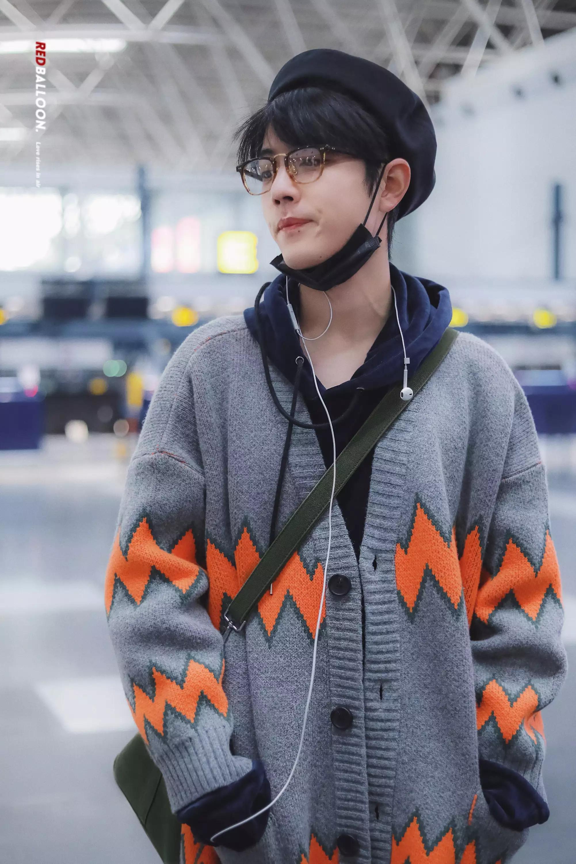 reaction肖战舞台考古,肖战x玖少年团考古完整视频