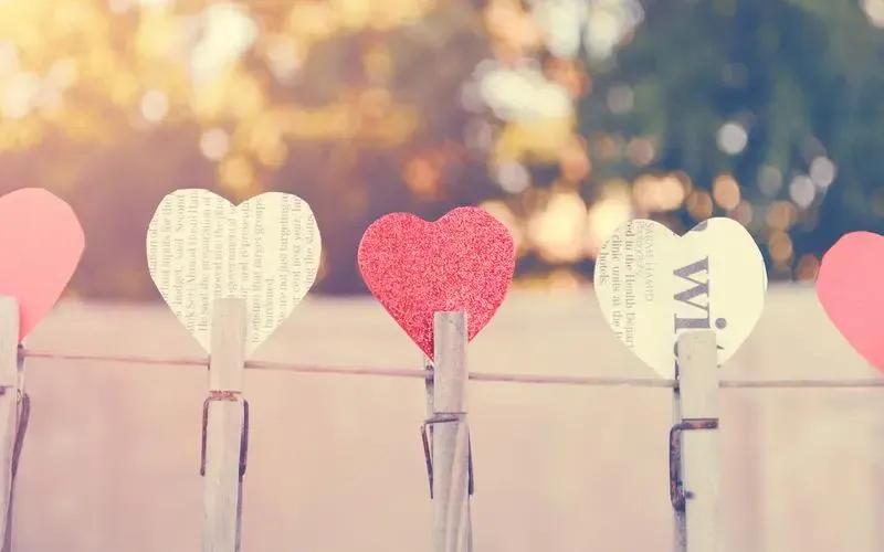 适合在520发的超甜文案,明天就是520的文案