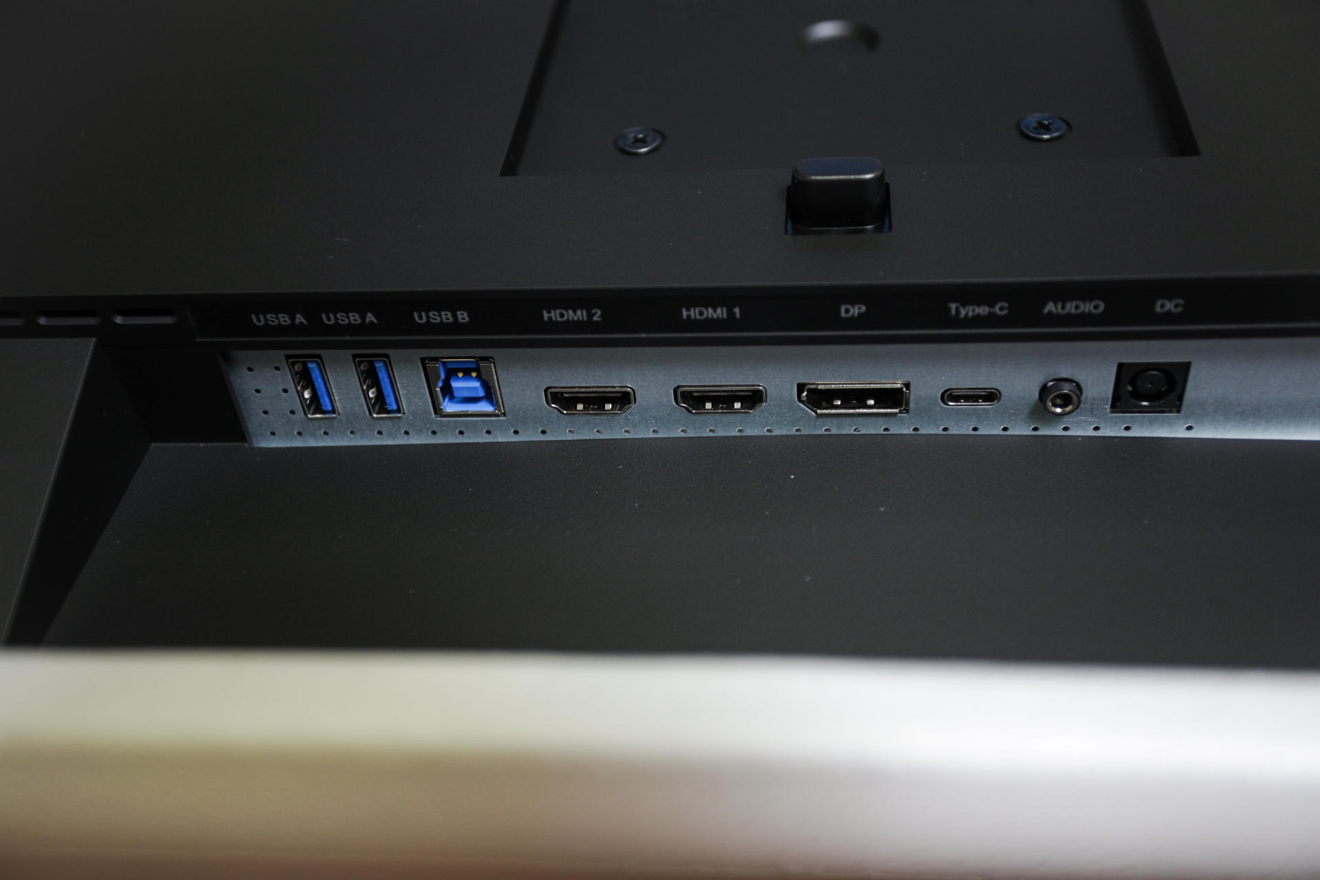 冠捷和优派三星显示器哪个好,4k的显示器优派和冠捷哪个好