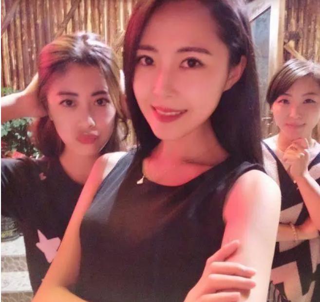 吴曦头球破门6:0,吴曦颠球传球