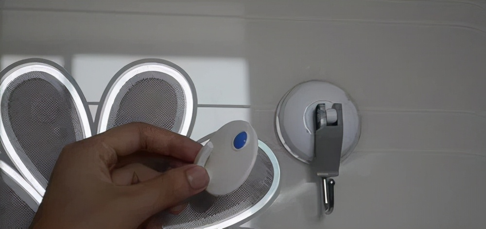 刚买的挂钩粘不牢有何妙招,怎样让自粘挂钩不掉