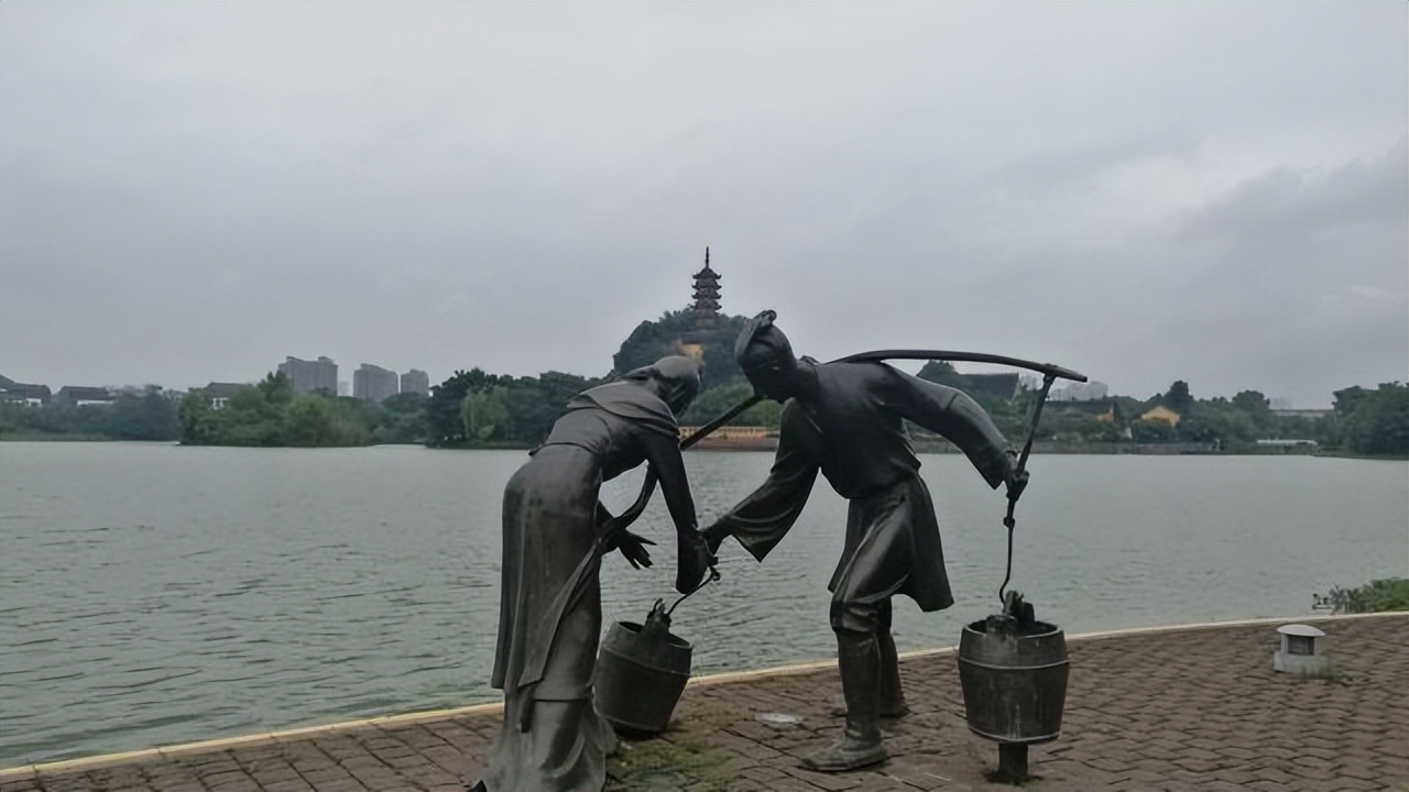 镇江金山风景区里面景点大全,镇江春节期间有哪些免费景点