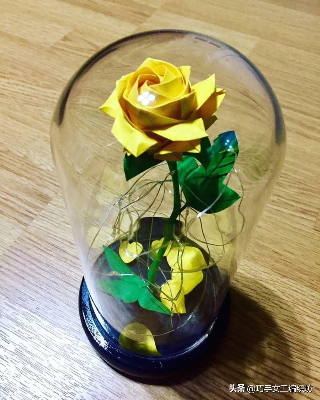 一张纸可以折一朵花,一张纸就可以叠的玫瑰花