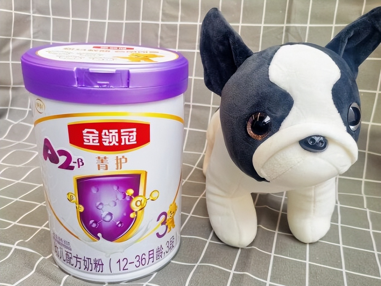 金领冠菁护a*奶2**粉，科学喂养合适之选