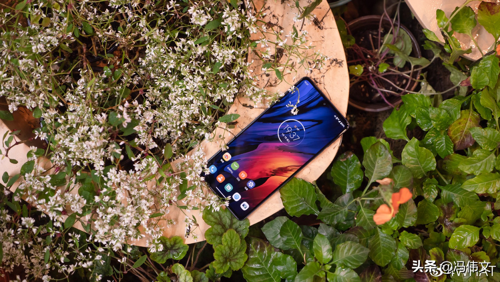 摩托罗拉edgex30运行速度对比,摩托罗拉edgex30实测热不热