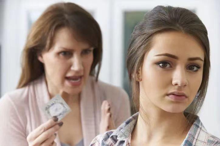 知名艺考机构老师被曝未成年,艺考性侵案件