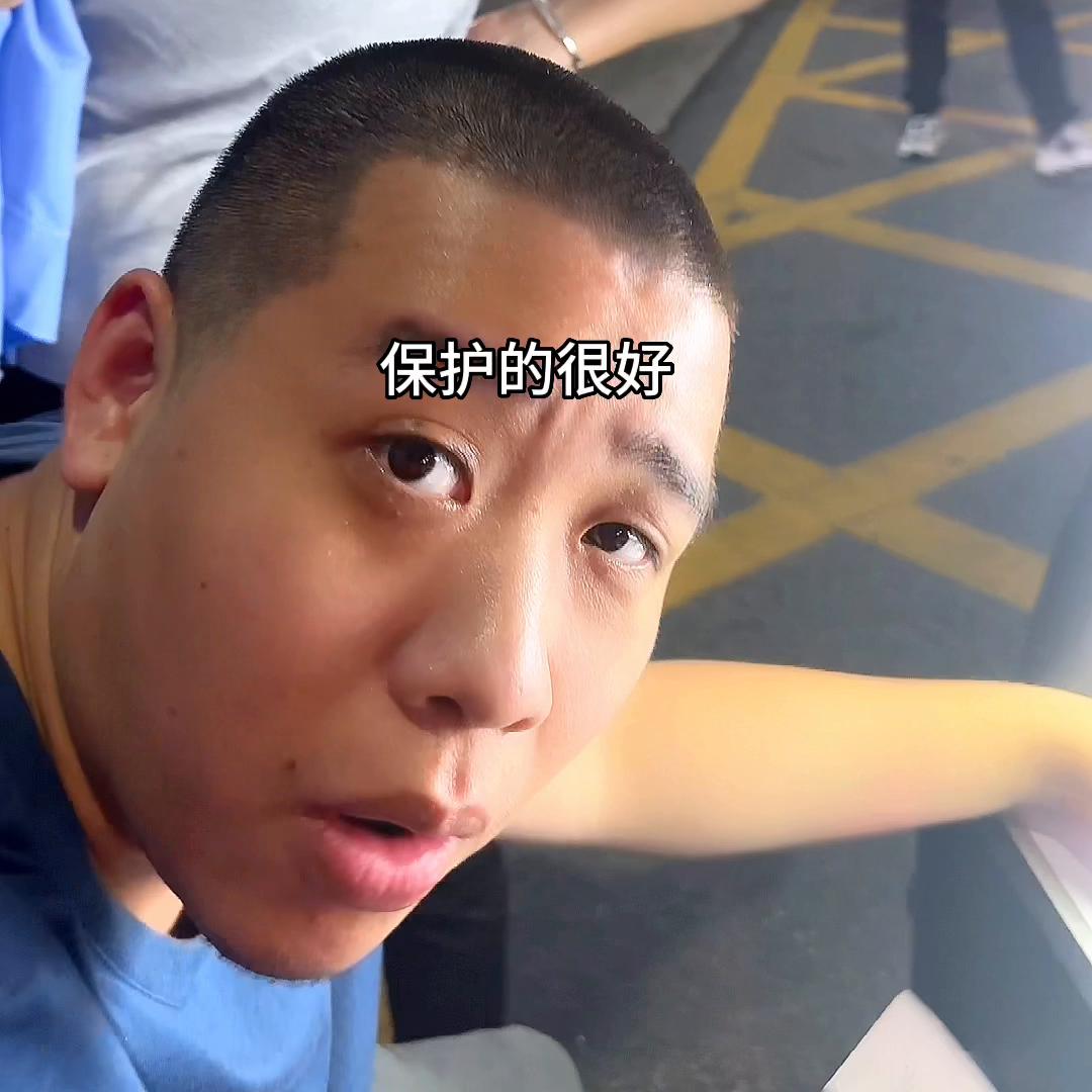 摆摊贴手机膜有市场吗？到底难不难？好不好做？今天全程带...