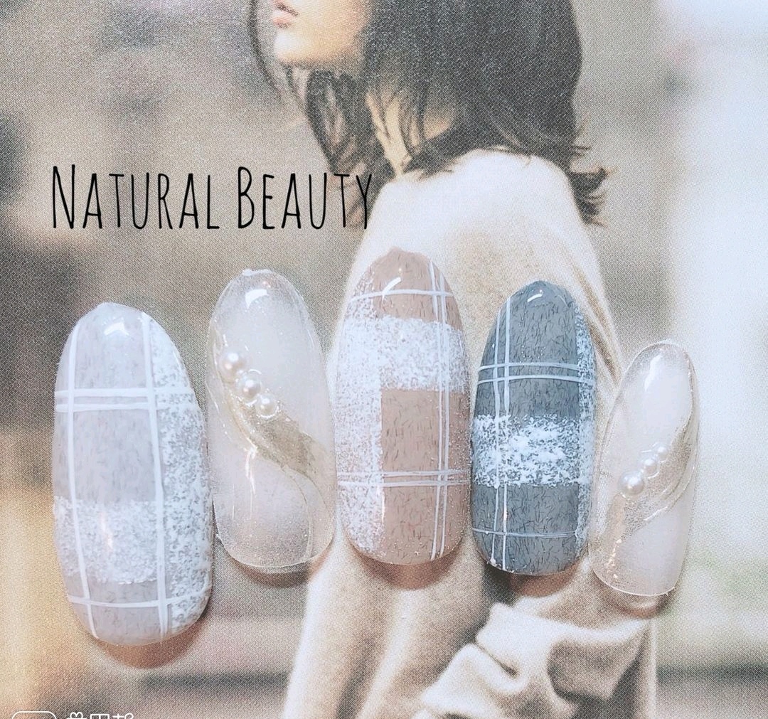 最美圣诞美甲来了:无敌显手白!