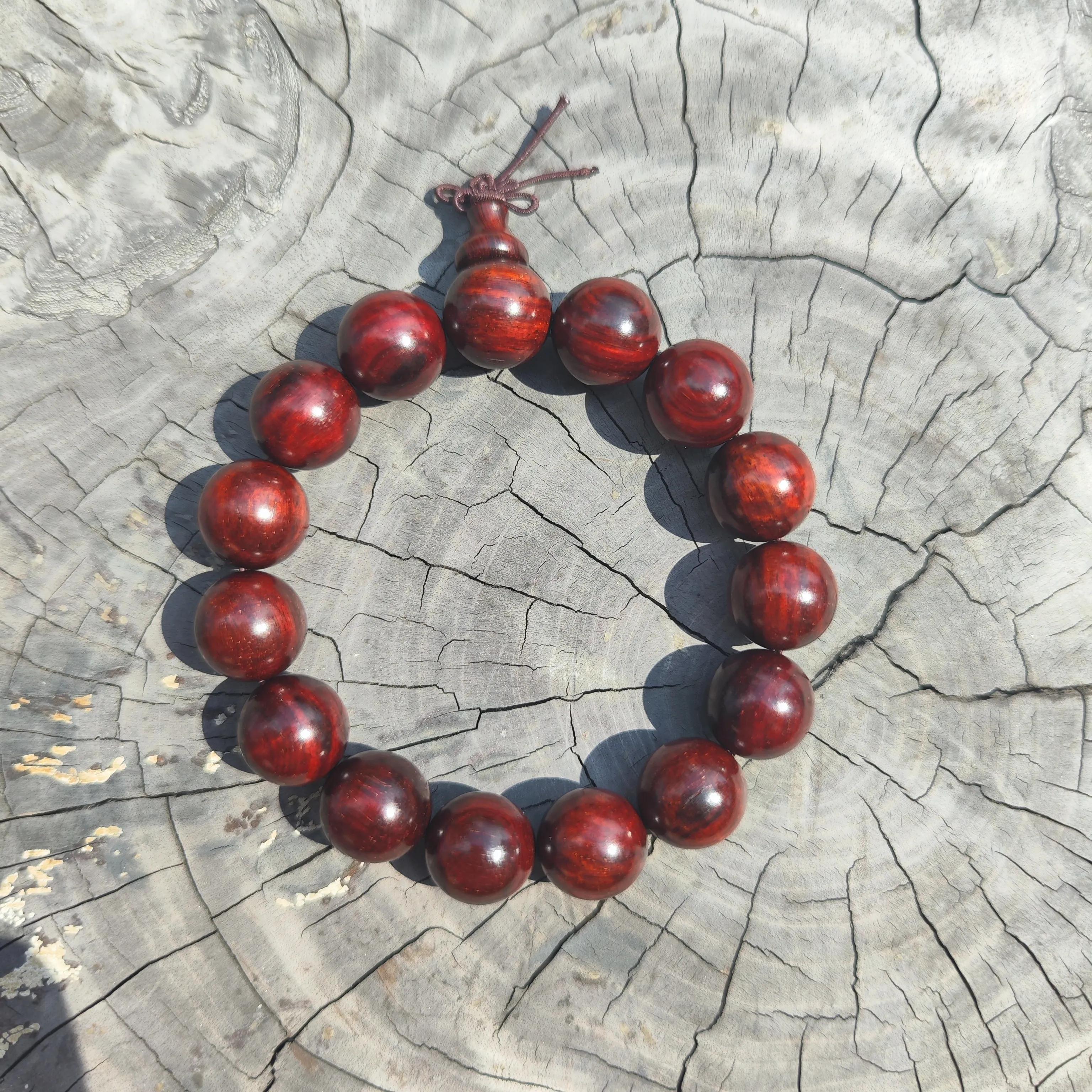 印度小叶紫檀手串价格,如何挑选小叶紫檀手串