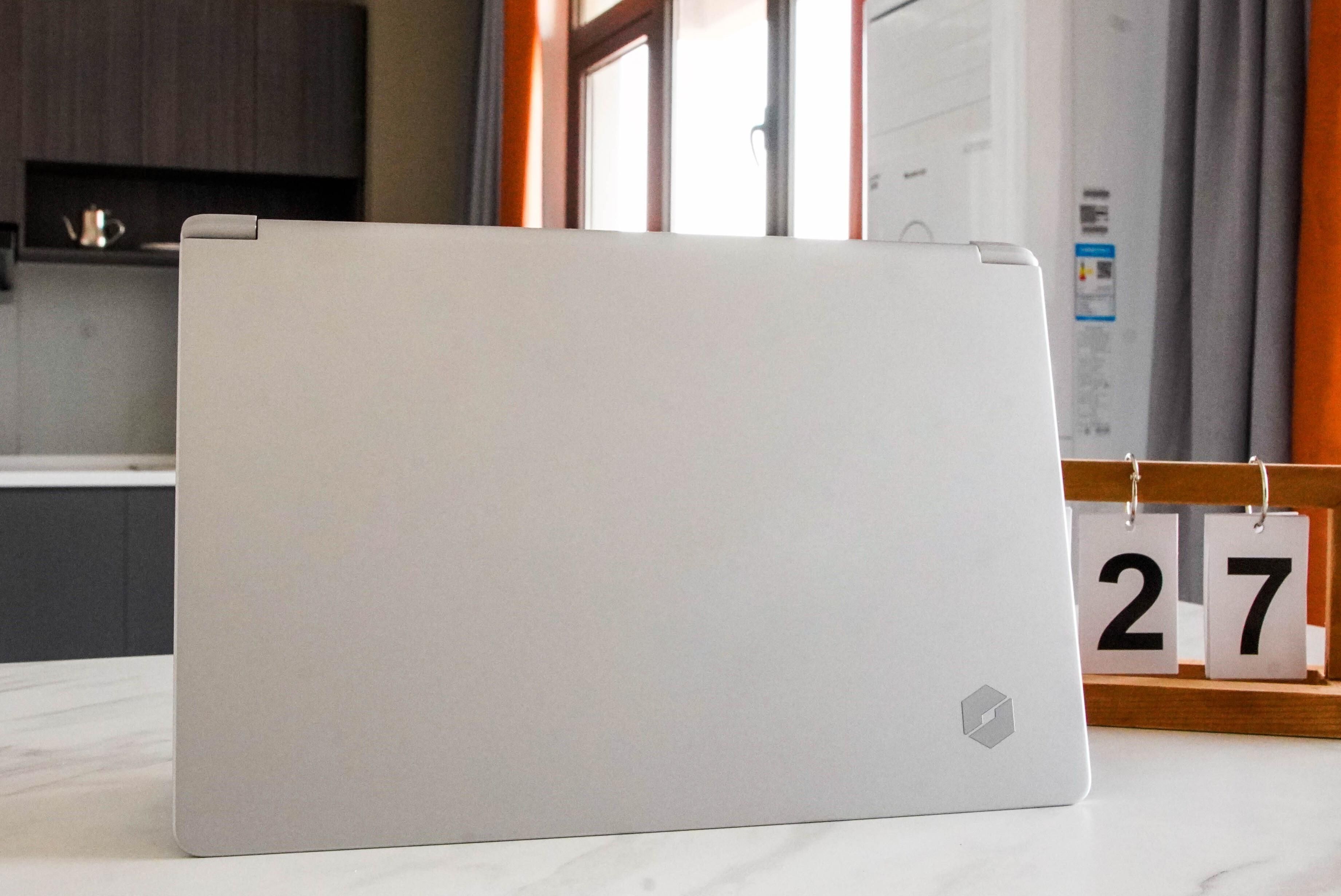 机械革命无界14锐龙版屏幕刷新率,机械革命无界14锐龙版升级内存