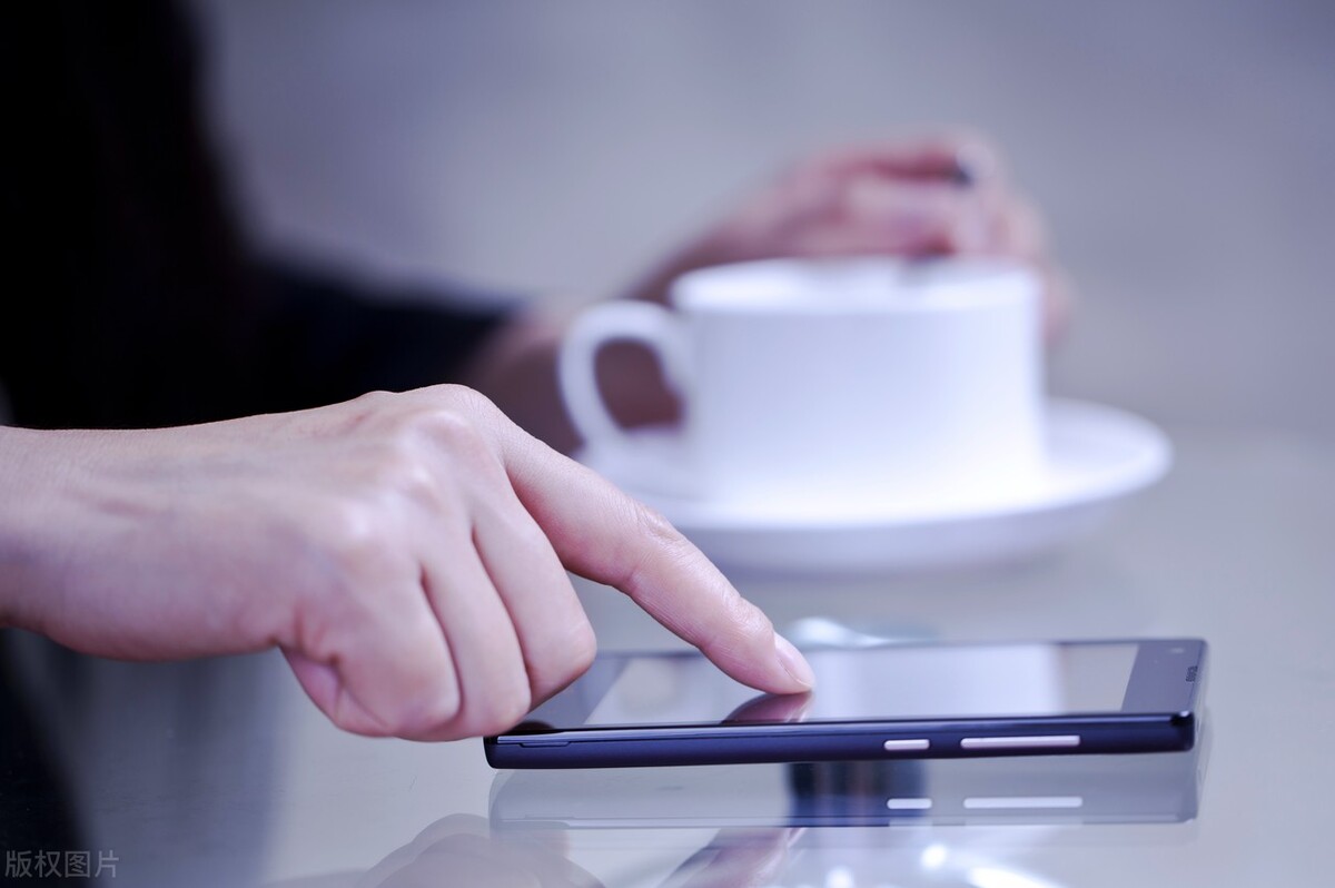 如果被人拿私密照威胁怎么办,被人拿私密照威胁怎么办