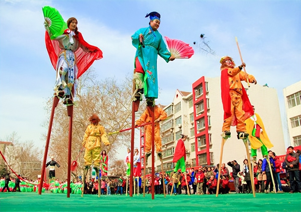 新年将至，一起回忆一下童年，探索你看过的那些花会！