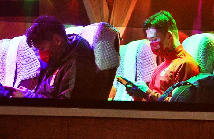 中国男足1-3不敌韩国,中国男足1比3不敌越南