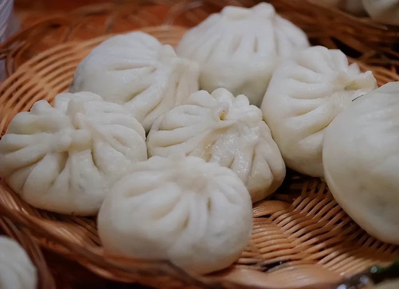 济南和青岛哪里旅游人多,青岛和济南旅游哪里人少