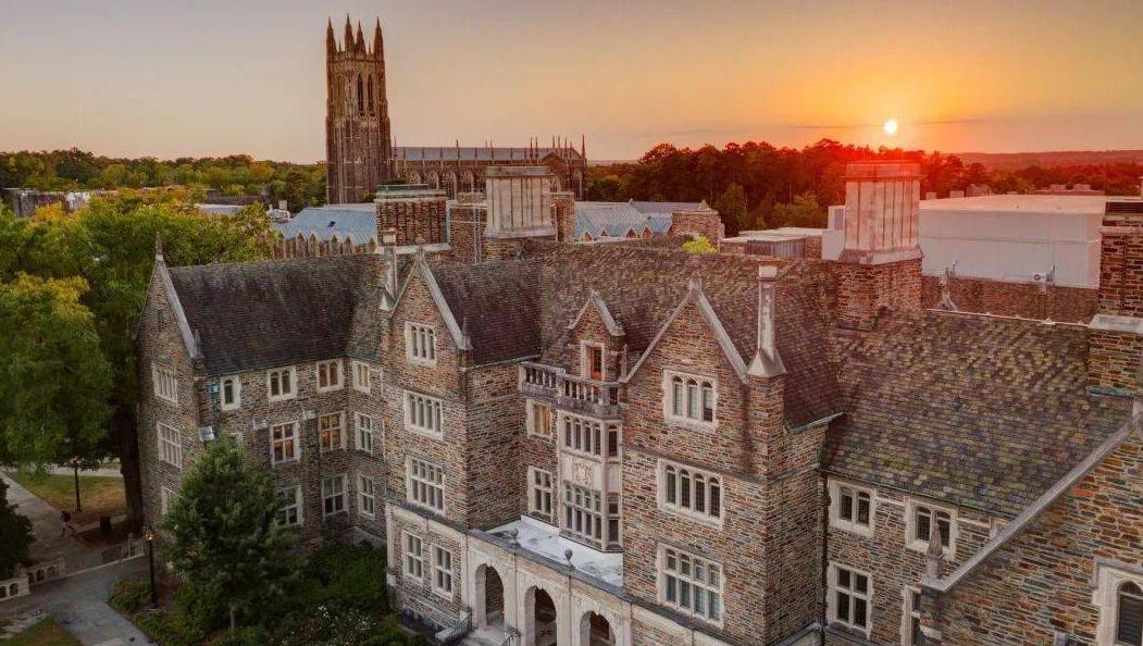 杜克大学商业分析硕士美国就业,杜克大学商学院在美国的排名