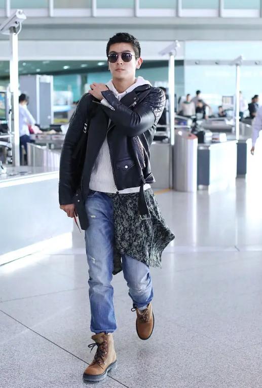 皮靴搭配牛仔裤,大黄靴与牛仔裤的搭配