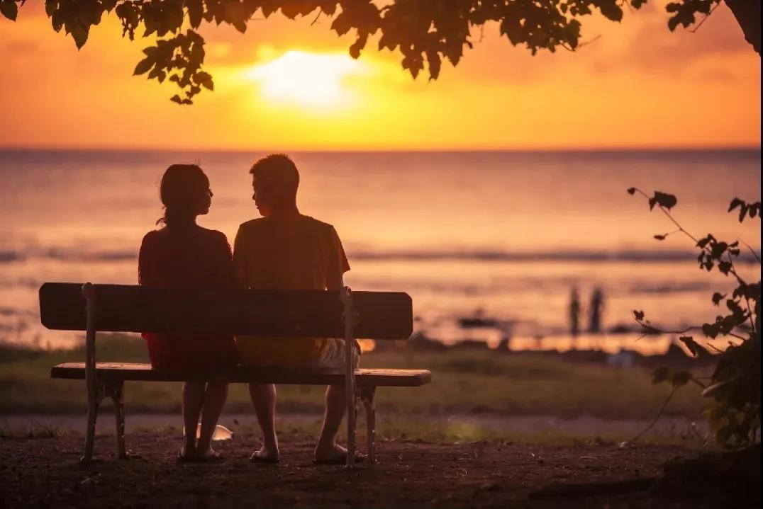 最伤感的催人泪下的故事,伤感小故事看懂的都哭了