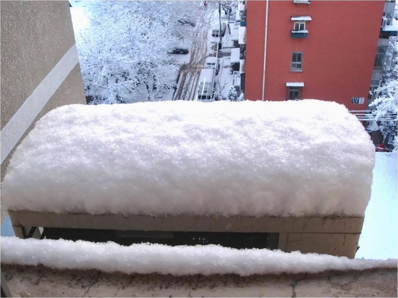 冷天用哪种取暖器最好,天气冷了现在买哪种取暖器