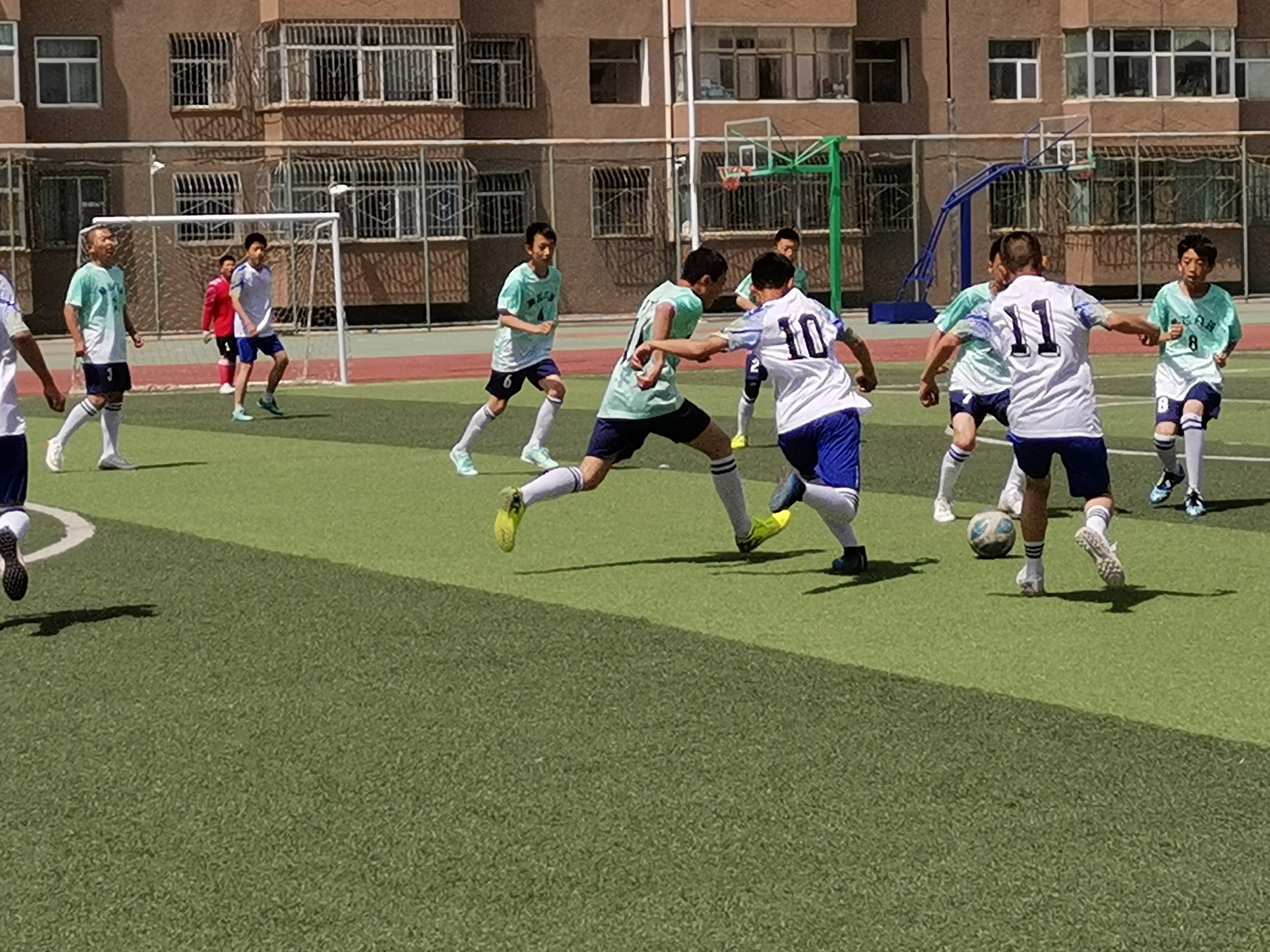 骄阳似火燃燃,骄阳似火激情四射下一句