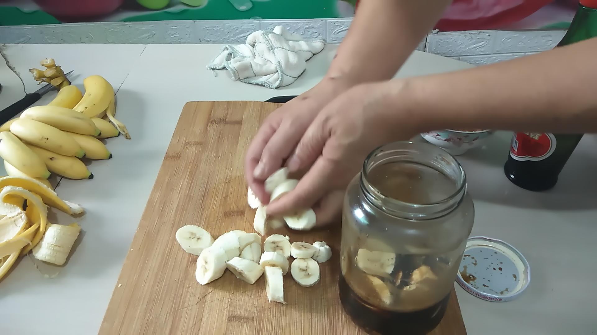 吃醋泡香蕉几个月怎么不会瘦,香蕉泡醋一个月了还能吃吗